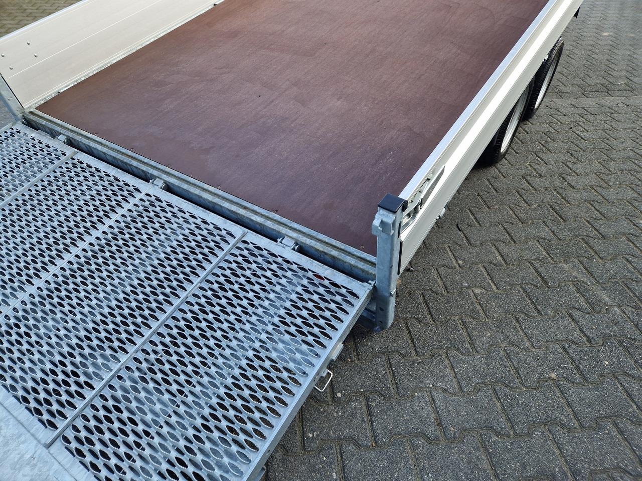 Plant trailer Hapert Indigo HT-2 405x201x30cm ankippbar Heckklappe Seilwinde 3500kg: picture 10