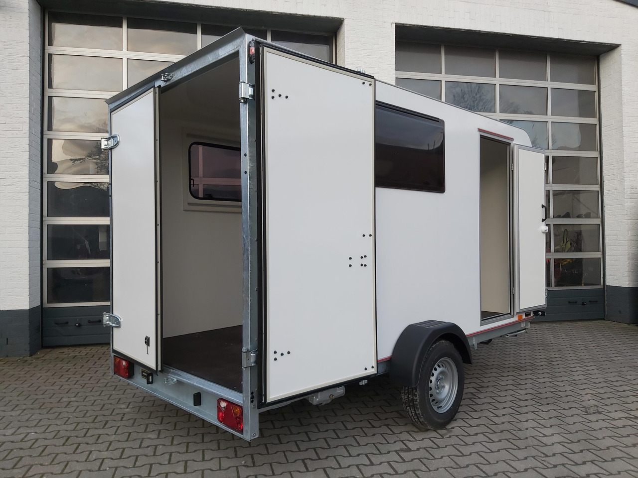 Caravan Koffer Sport Camp TFS 360.00 360x180x190cm aero Seitentür 2 Fenster+ DL IL 230V 1300kg 100km/H: picture 6
