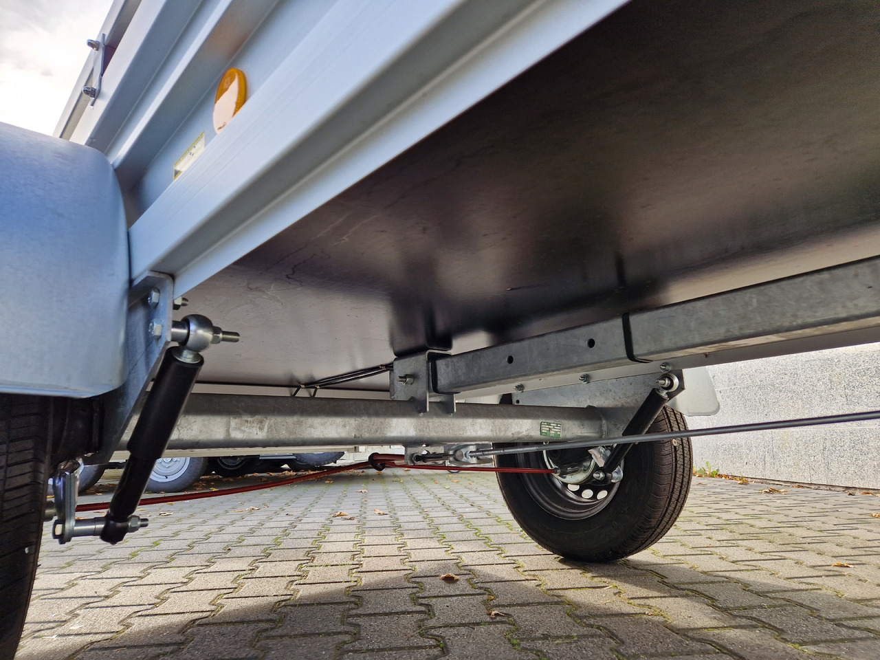 PKW Anhänger Koch Aluline B1000 205x105x40cm (XS) 1000kg 100 km/H Januar Aktion - Car trailer: picture 4 PKW Anhänger Koch Aluline B1000 205x105x40cm (XS) 1000kg 100 km/H Januar Aktion - Car trailer: picture 4