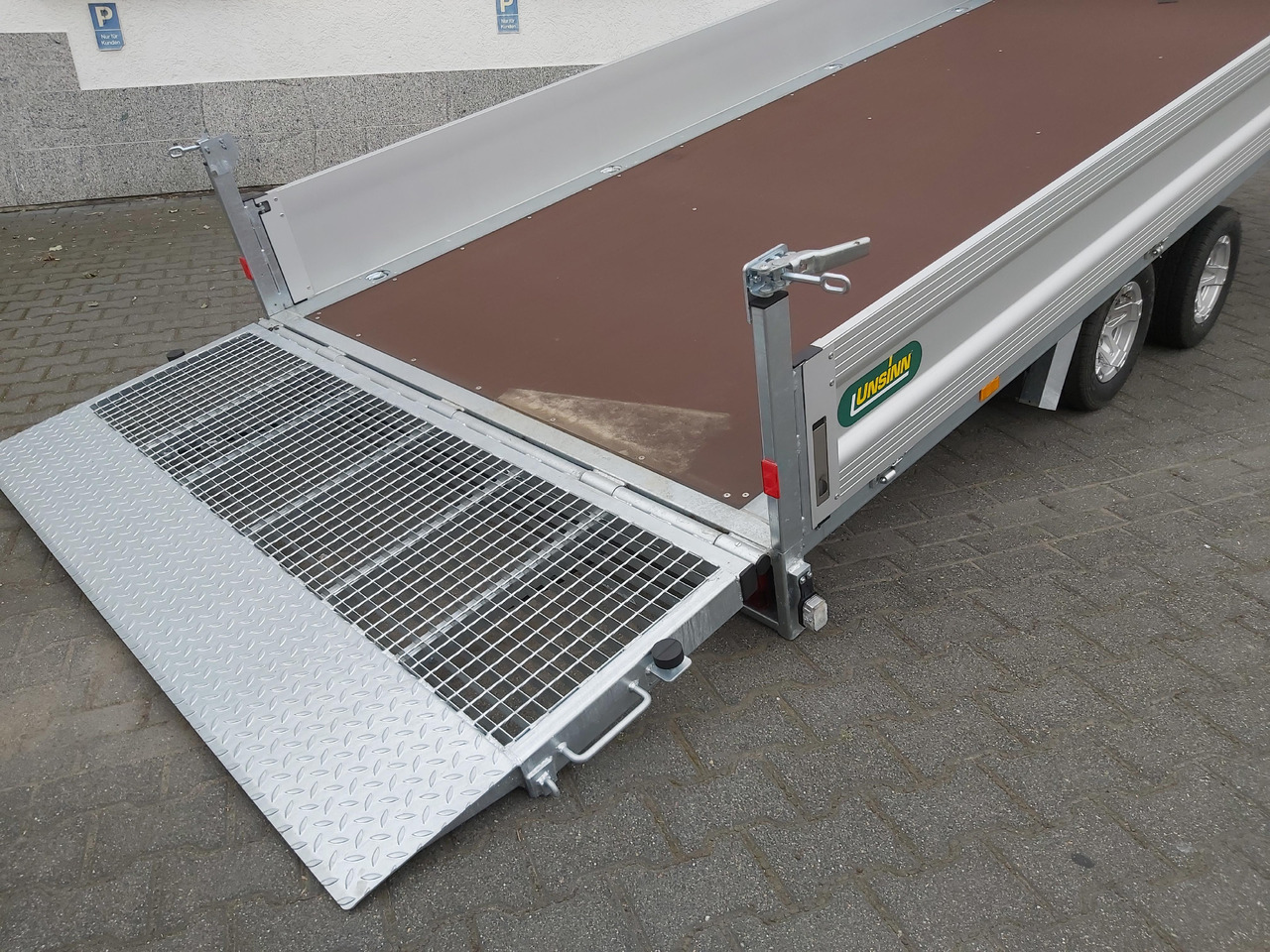 Unsinn Maschinentransporter PKL 3042-10-2040 426x204x350cm easyload Alufelgen 3000kg - Dropside/ Flatbed trailer: picture 2 Unsinn Maschinentransporter PKL 3042-10-2040 426x204x350cm easyload Alufelgen 3000kg - Dropside/ Flatbed trailer: picture 2