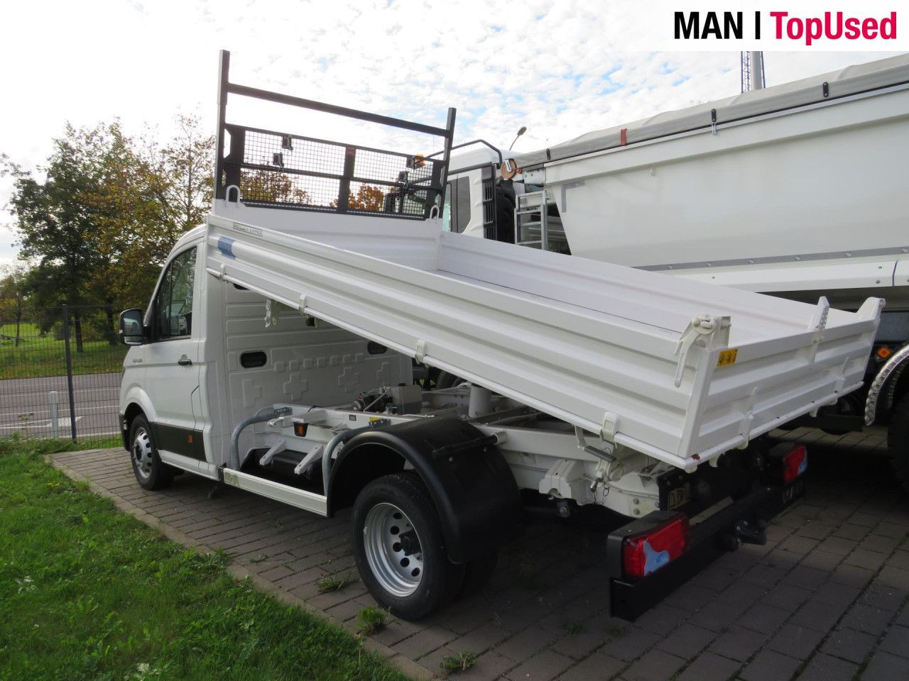 MAN TGE 6.160 4X2 L3 SB EK Kipper RWD MAN TGE 6.160 4X2 L3 SB EK Meiller-Kipper RWD - Tipper van: picture 4 MAN TGE 6.160 4X2 L3 SB EK Kipper RWD MAN TGE 6.160 4X2 L3 SB EK Meiller-Kipper RWD - Tipper van: picture 4