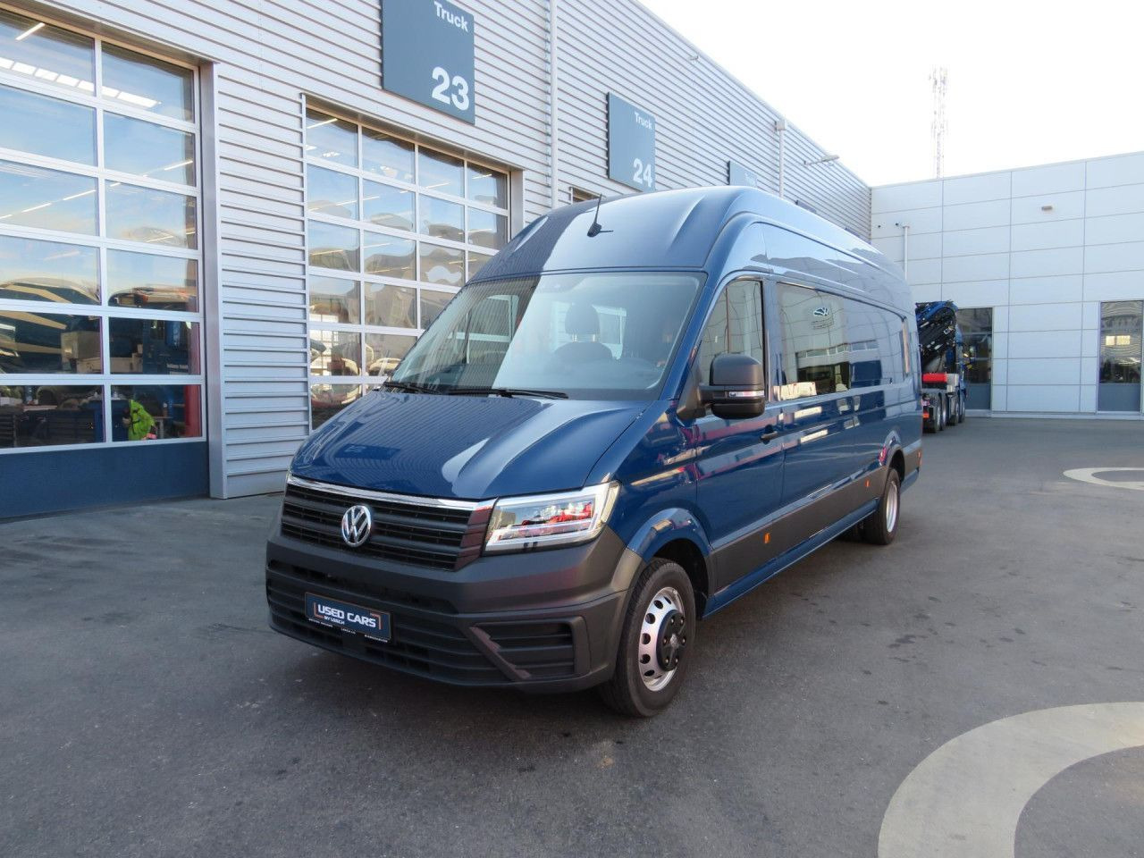 Volkswagen Crafter 55 Doka Extralang mit Superhochdach Volkswagen Crafter 55 L5 Superhochdach Doka Regalausbau AHK - Panel van, Combi van: picture 2 Volkswagen Crafter 55 Doka Extralang mit Superhochdach Volkswagen Crafter 55 L5 Superhochdach Doka Regalausbau AHK - Panel van, Combi van: picture 2