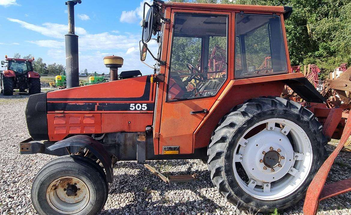 Valmet 505 - Farm tractor: picture 2 Valmet 505 - Farm tractor: picture 2
