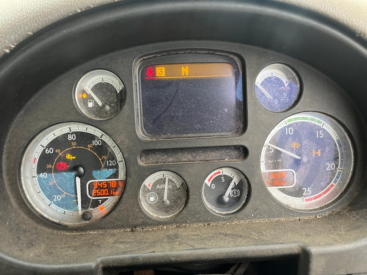 DAF 85 410 - Tractor unit: picture 2 DAF 85 410 - Tractor unit: picture 2