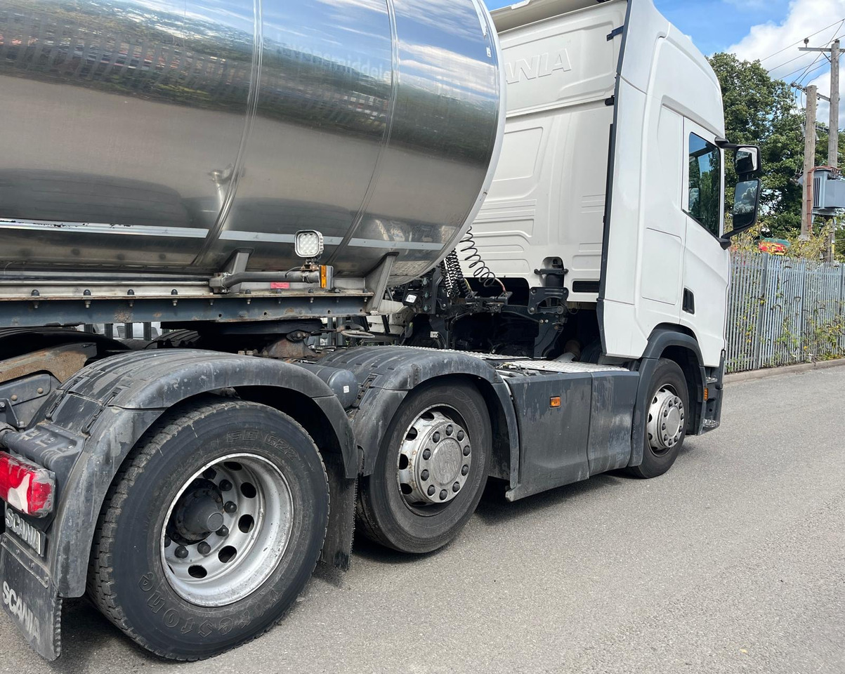 Scania R450 - Tractor unit: picture 2 Scania R450 - Tractor unit: picture 2