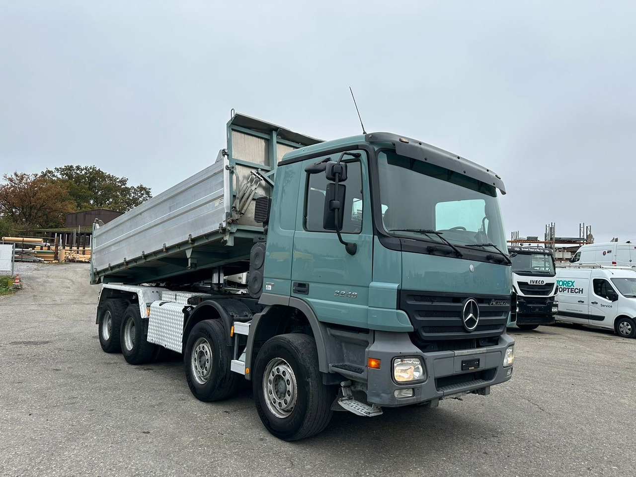 Tipper MERCEDES-BENZ Actros 3246 8x4 Kipper: picture 6