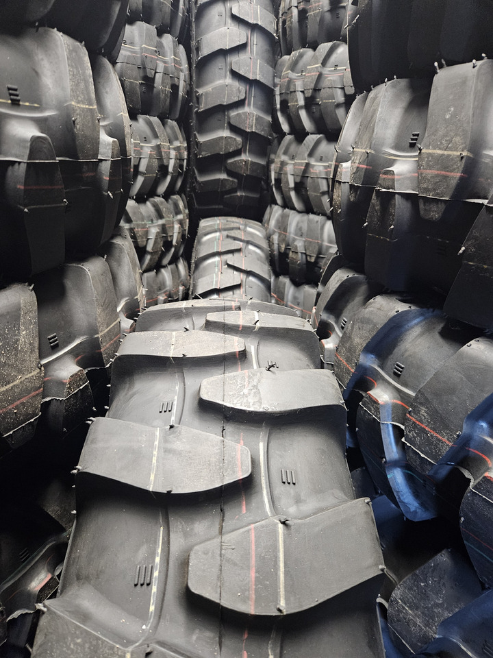 Armour TI300 10.00-20 - Tire for Wheel excavator: picture 4 Armour TI300 10.00-20 - Tire for Wheel excavator: picture 4