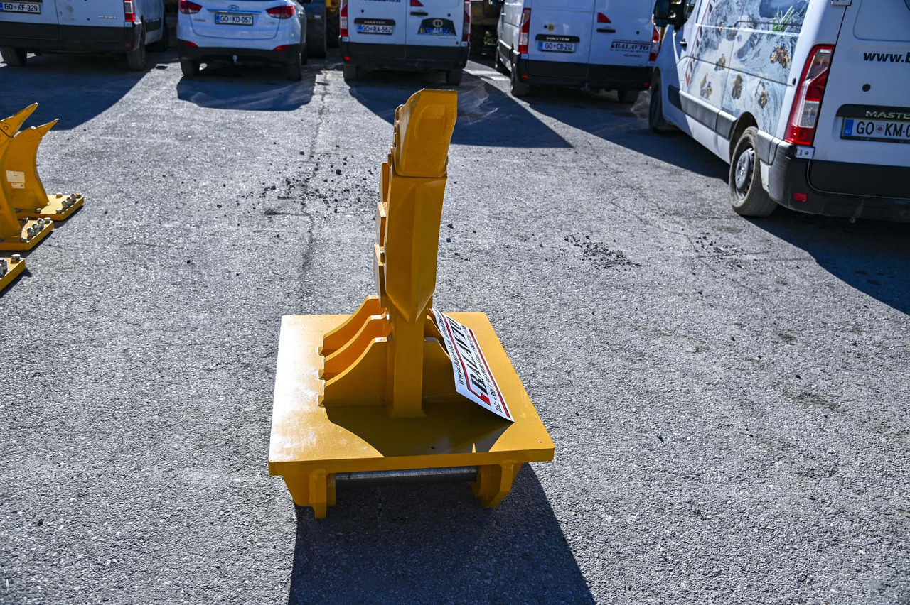 BAT BR10 - Ripper for Excavator: picture 4 BAT BR10 - Ripper for Excavator: picture 4