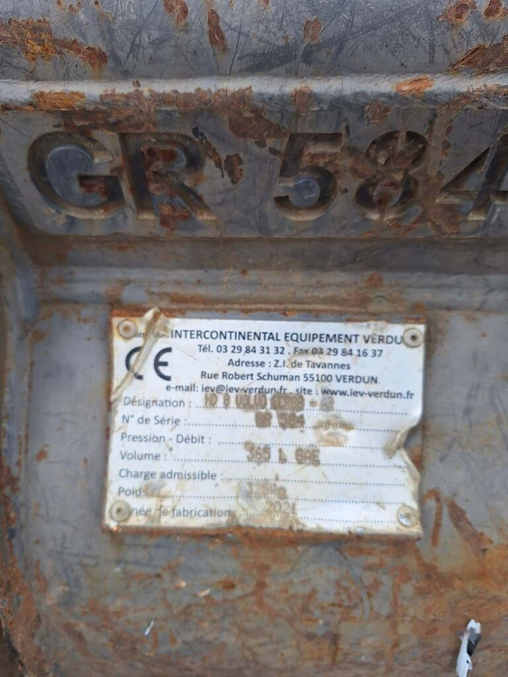 Int. equipment Verdun digging bucket 1000 mm - Excavator bucket: picture 5 Int. equipment Verdun digging bucket 1000 mm - Excavator bucket: picture 5