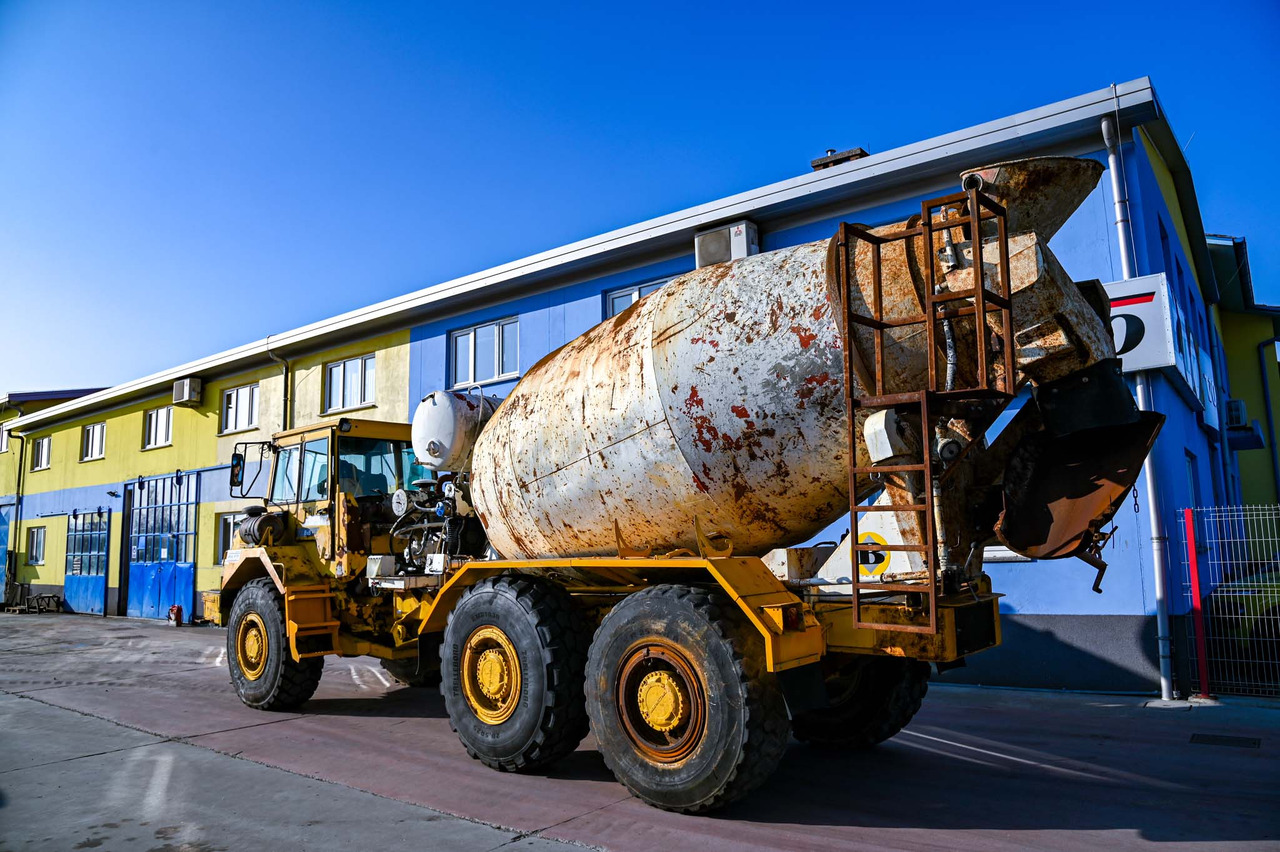 VOLVO A25C 6X6 - Concrete mixer truck: picture 4 VOLVO A25C 6X6 - Concrete mixer truck: picture 4