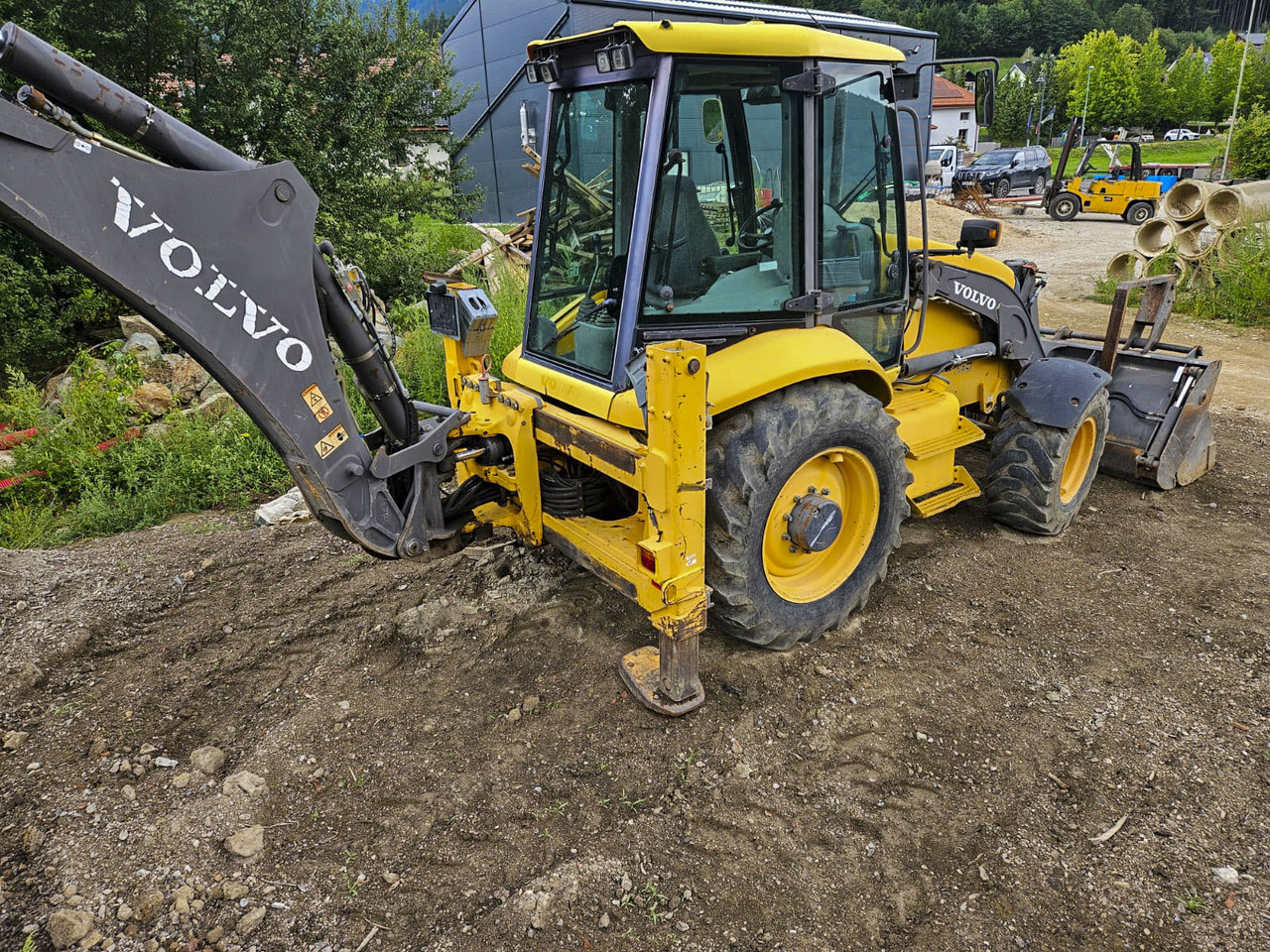 Volvo BL71 - Backhoe loader: picture 3 Volvo BL71 - Backhoe loader: picture 3