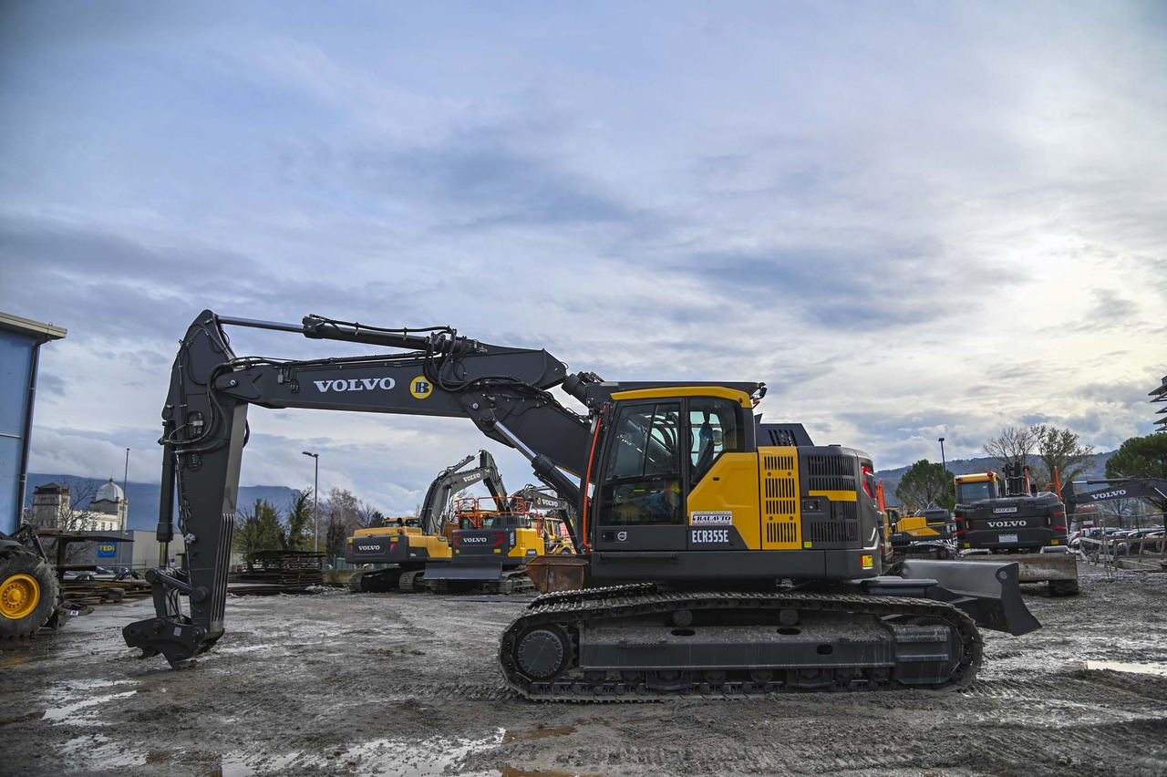 Volvo ECR355ENL - Crawler excavator: picture 3 Volvo ECR355ENL - Crawler excavator: picture 3