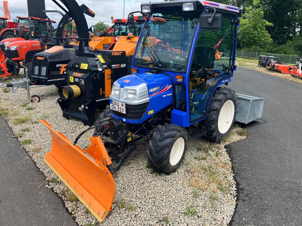 Iseki TM 3185 Kleintraktor Winterdienst - Snow removal vehicle: picture 1 Iseki TM 3185 Kleintraktor Winterdienst - Snow removal vehicle: picture 1