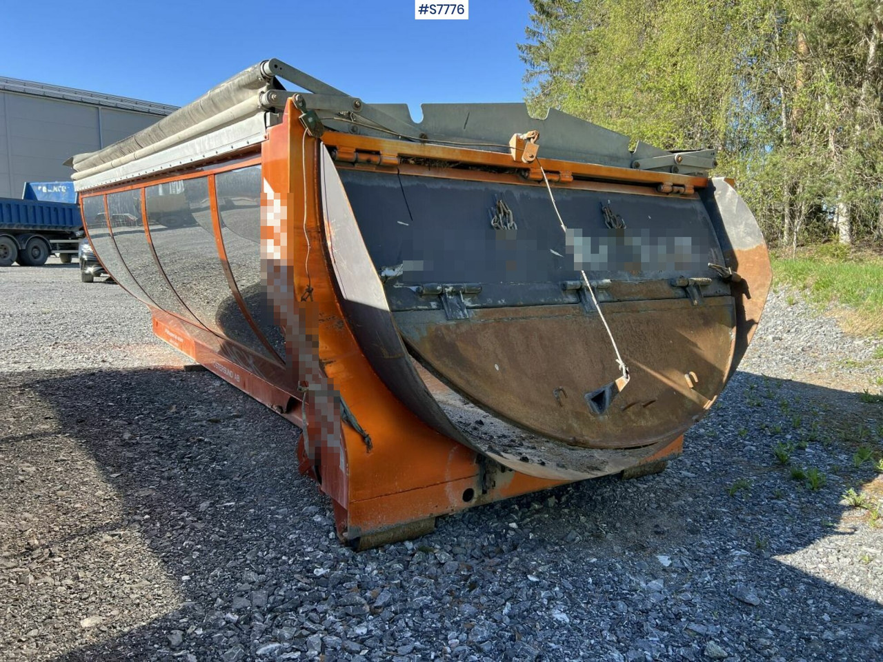 Balticum Frinab LV-13,5 Asphalt flatbed - Roll-off container: picture 2 Balticum Frinab LV-13,5 Asphalt flatbed - Roll-off container: picture 2