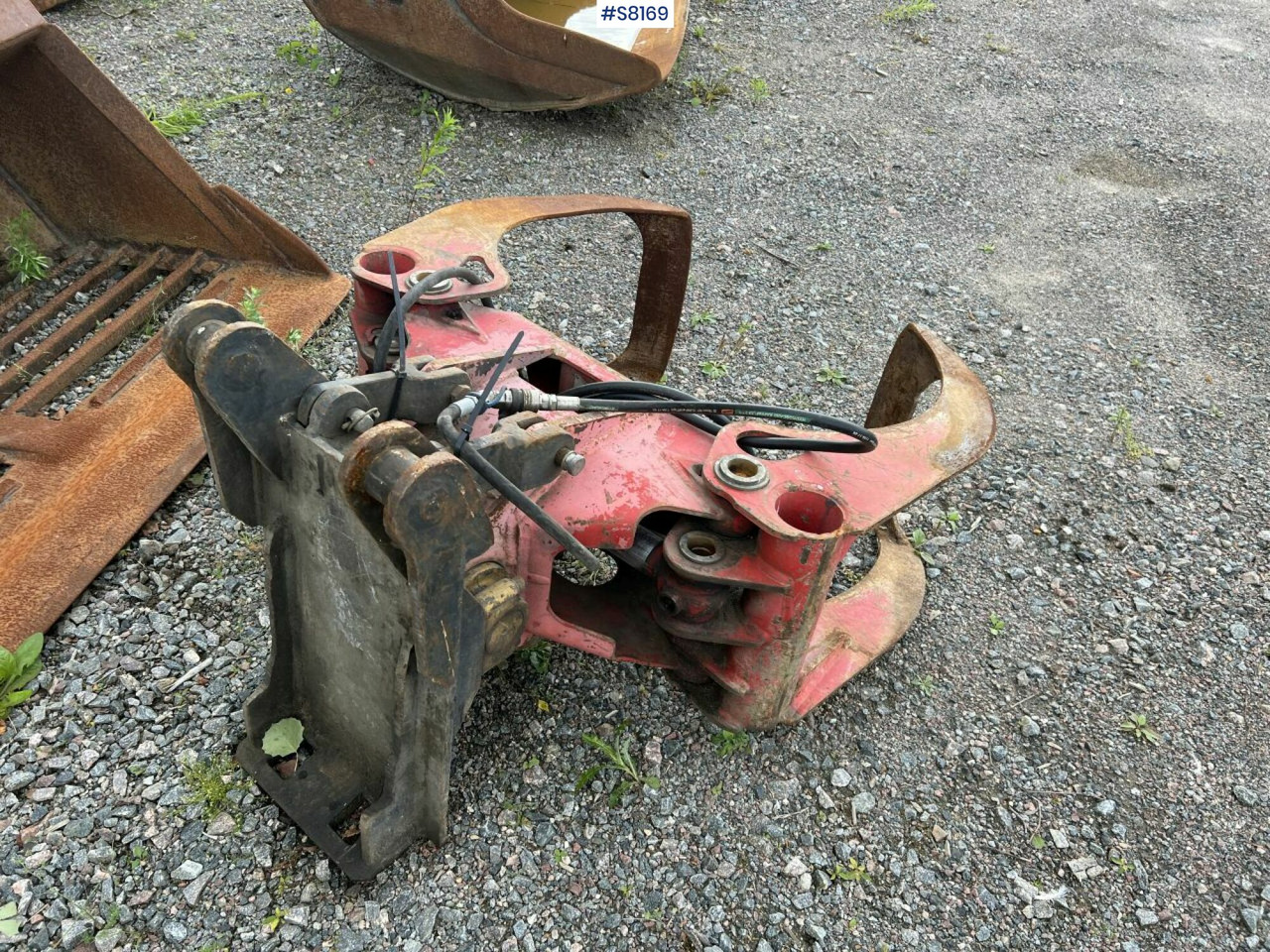 Cranab Timber grapple B18 - Construction equipment: picture 1 Cranab Timber grapple B18 - Construction equipment: picture 1