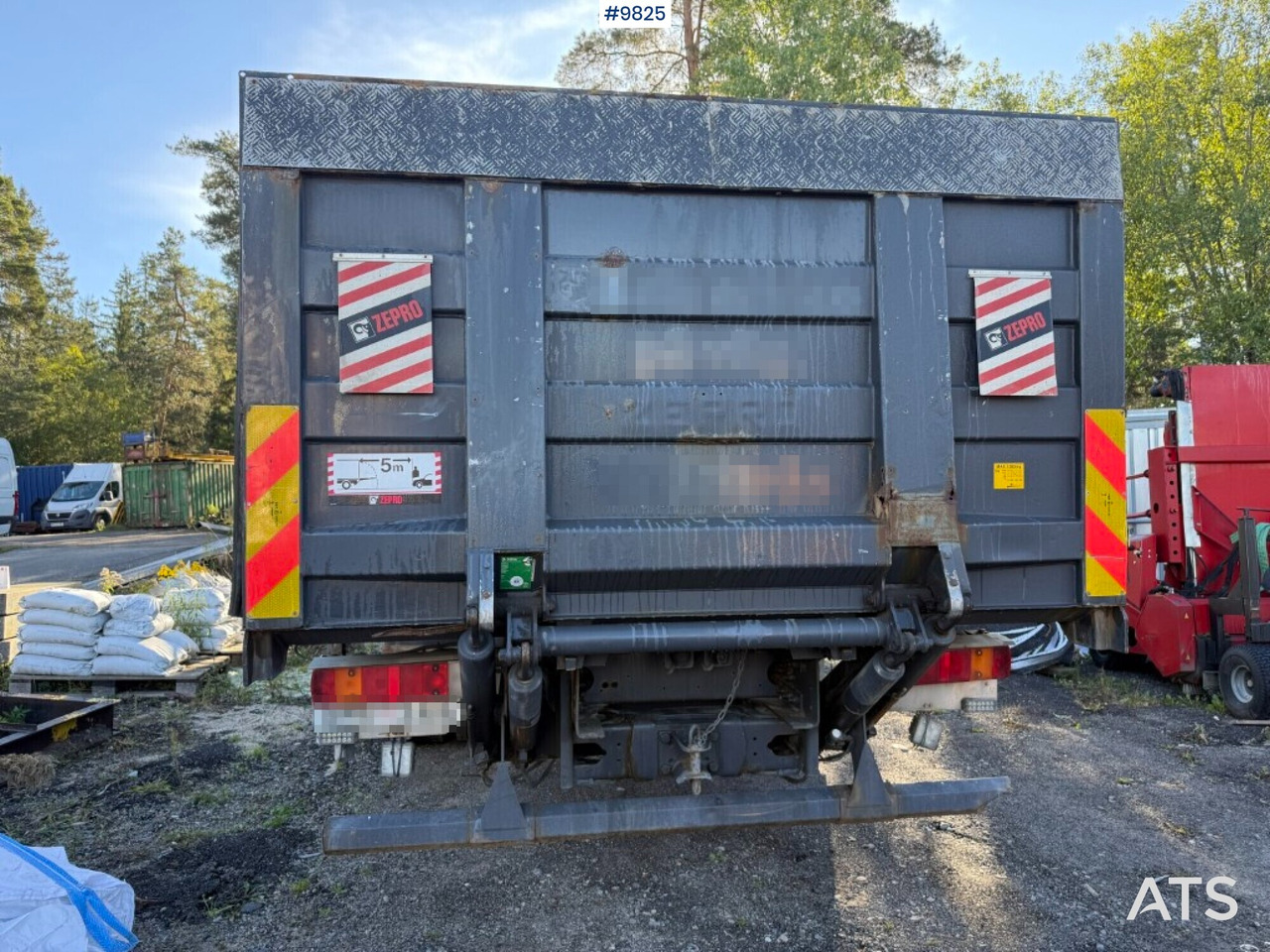 Leasing of  Crane truck Scania P94 230 with tail lift Crane truck Scania P94 230 with tail lift: picture 9