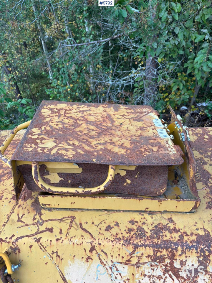 J-O Fherm Dumper Farm Tank 1500 L - Construction equipment: picture 4 J-O Fherm Dumper Farm Tank 1500 L - Construction equipment: picture 4