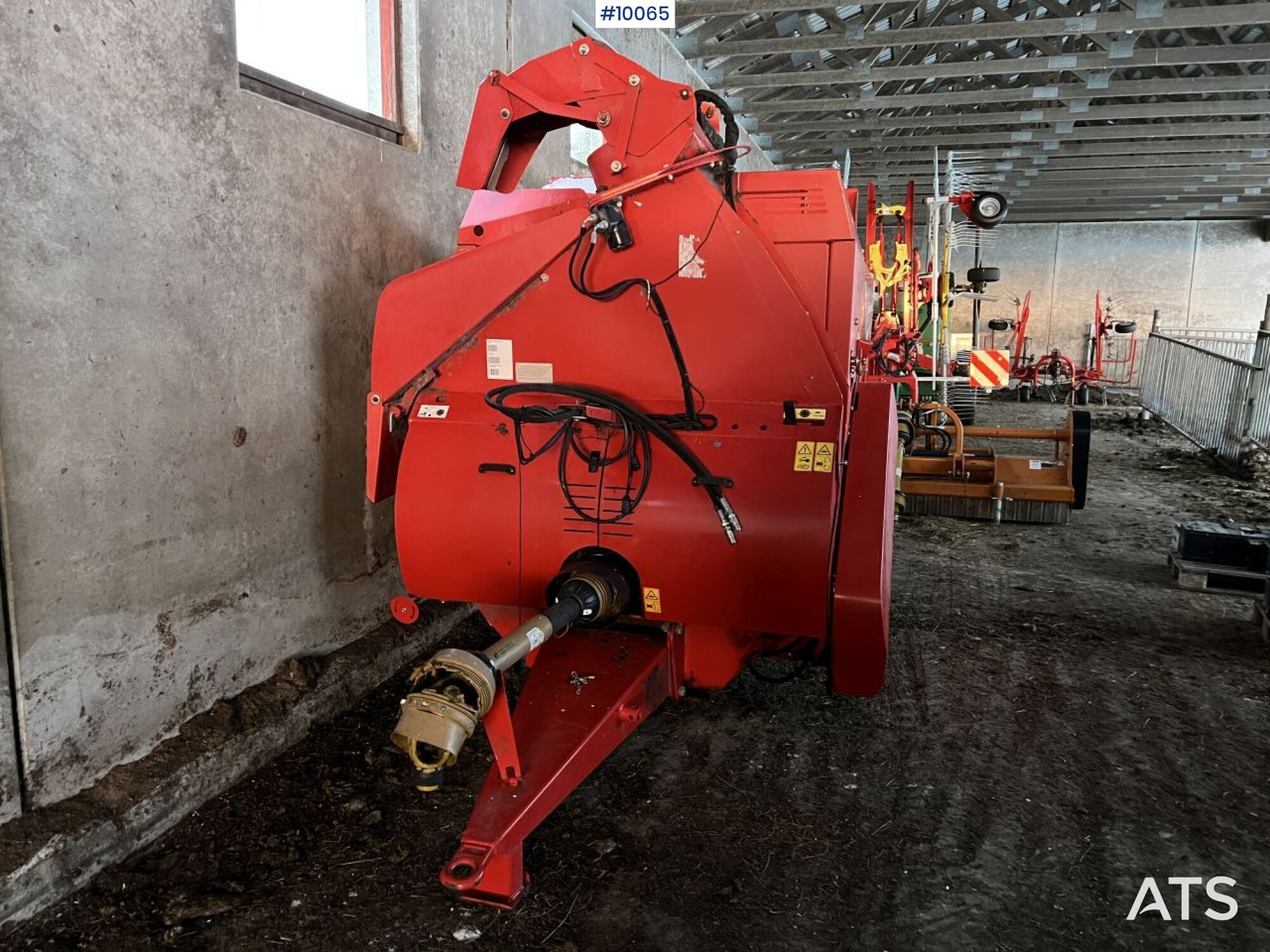 Kverneland 864 Bale Ripper - Straw shredder: picture 4 Kverneland 864 Bale Ripper - Straw shredder: picture 4