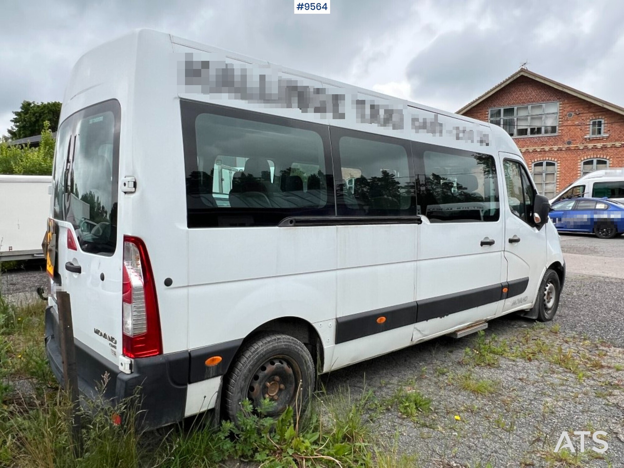Leasing of Minibus - 16-seater bus - Opel Movano Minibus - 16-seater bus - Opel Movano: picture 8 Leasing of Minibus - 16-seater bus - Opel Movano Minibus - 16-seater bus - Opel Movano: picture 8