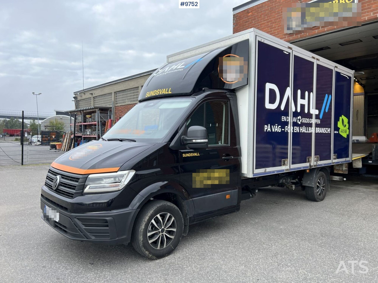 Volkswagen Crafter with tail lift - Other machinery: picture 1 Volkswagen Crafter with tail lift - Other machinery: picture 1