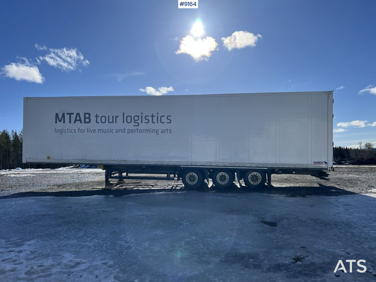 SCHMITZ CARGOBULL Megatrailer - Closed box semi-trailer: picture 3 SCHMITZ CARGOBULL Megatrailer - Closed box semi-trailer: picture 3