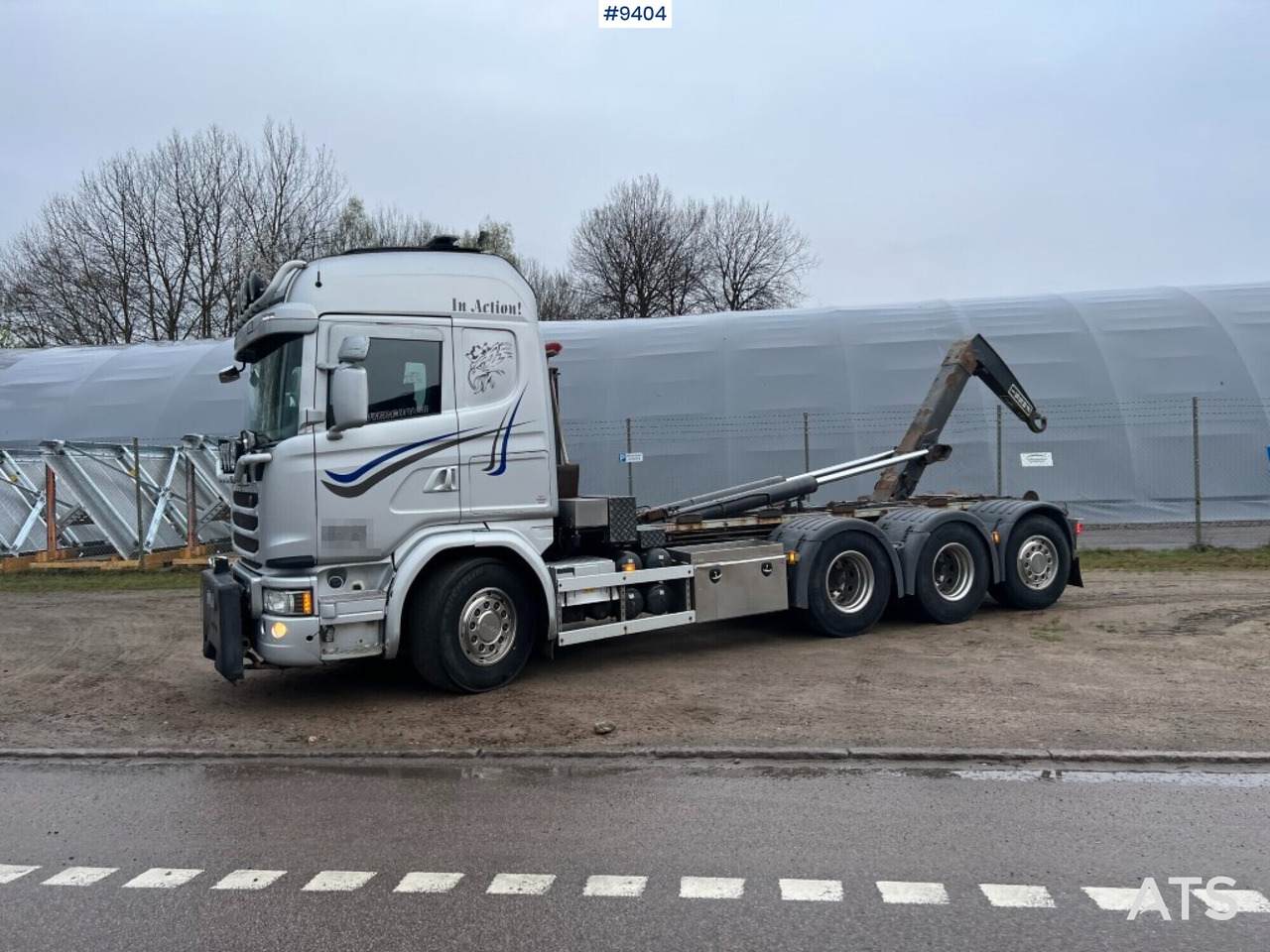 Tridem hooklift SCANIA G490 8X4*4 (VIDEO) - Hook lift truck: picture 1 Tridem hooklift SCANIA G490 8X4*4 (VIDEO) - Hook lift truck: picture 1