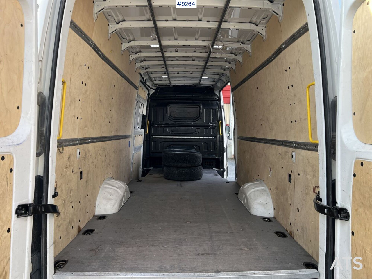 Volkswagen Crafter Maxiskåp Box Truck - Box truck: picture 4 Volkswagen Crafter Maxiskåp Box Truck - Box truck: picture 4