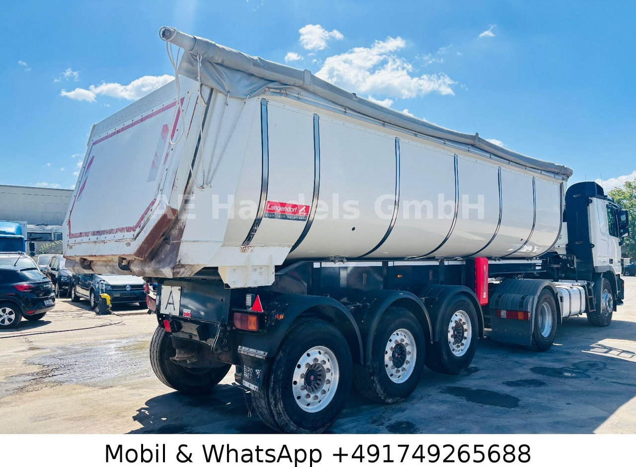 Langendorf SKS-HS 24/30 Thermo Stahl *24m³/1.Liftachse - Tipper semi-trailer: picture 3 Langendorf SKS-HS 24/30 Thermo Stahl *24m³/1.Liftachse - Tipper semi-trailer: picture 3
