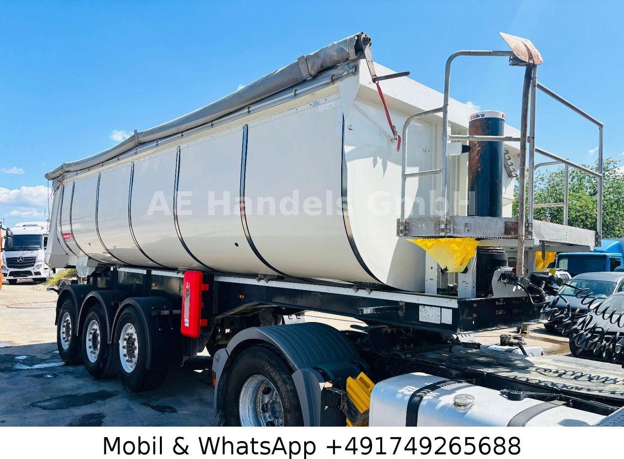 Langendorf SKS-HS 24/30 Thermo Stahl *24m³/1.Liftachse - Tipper semi-trailer: picture 5 Langendorf SKS-HS 24/30 Thermo Stahl *24m³/1.Liftachse - Tipper semi-trailer: picture 5