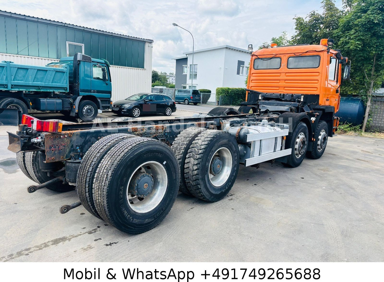 MAN E65 5-40 BL 8x4 *Retarder/Analog/AP/Tempomat/AHK - Cab chassis truck: picture 5 MAN E65 5-40 BL 8x4 *Retarder/Analog/AP/Tempomat/AHK - Cab chassis truck: picture 5