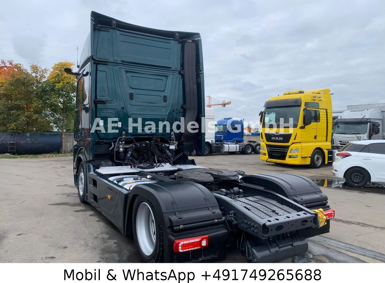 Mercedes-Benz Actros V 1843 L LL LowDeck *Retarder/ACC/2xTank - Tractor unit: picture 5 Mercedes-Benz Actros V 1843 L LL LowDeck *Retarder/ACC/2xTank - Tractor unit: picture 5