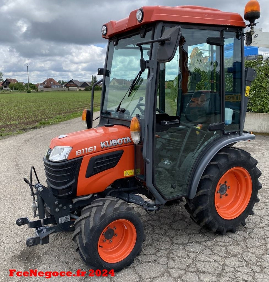 Kubota B 1161 DT Boite de vitesses mécanique - Farm tractor: picture 1 Kubota B 1161 DT Boite de vitesses mécanique - Farm tractor: picture 1