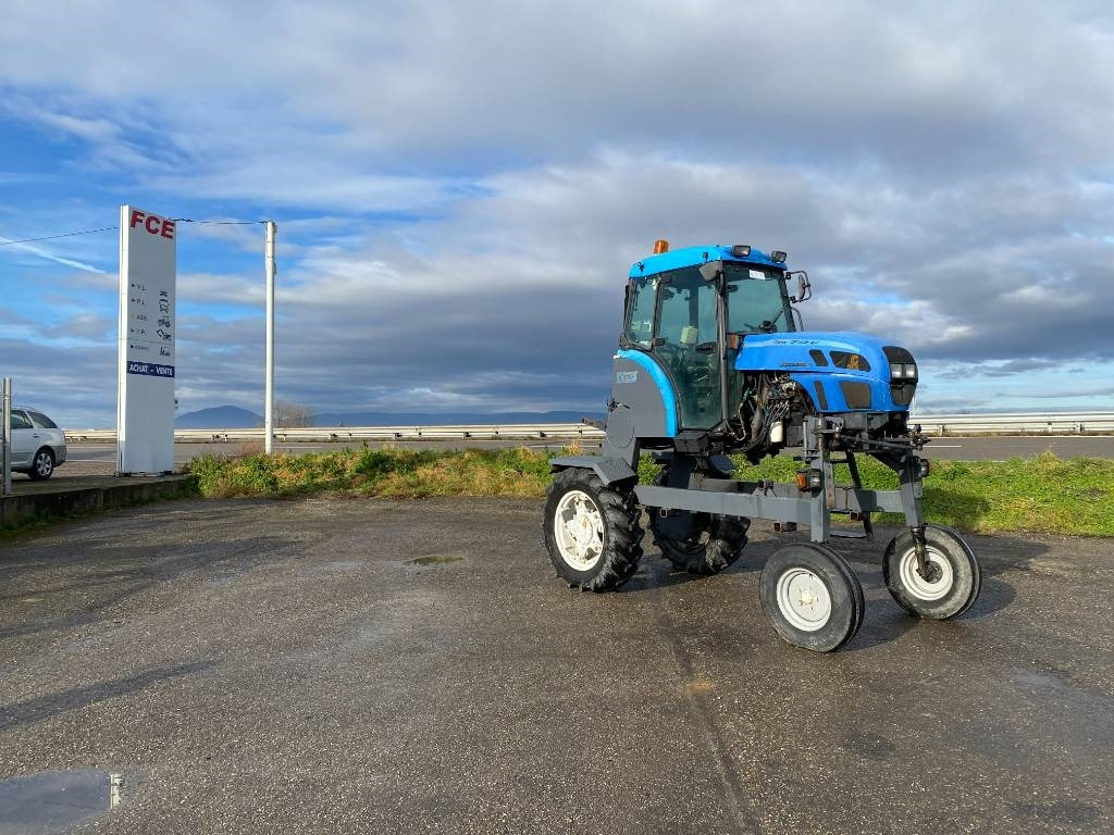 Landini REX R70V Enjambeur a Grand dégagement endommagé - Farm tractor: picture 3 Landini REX R70V Enjambeur a Grand dégagement endommagé - Farm tractor: picture 3