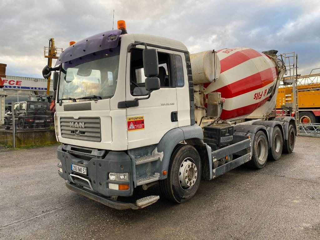 MAN TGA 33.400 /Tridem 8x4 Stetter - Concrete mixer truck: picture 1 MAN TGA 33.400 /Tridem 8x4 Stetter - Concrete mixer truck: picture 1