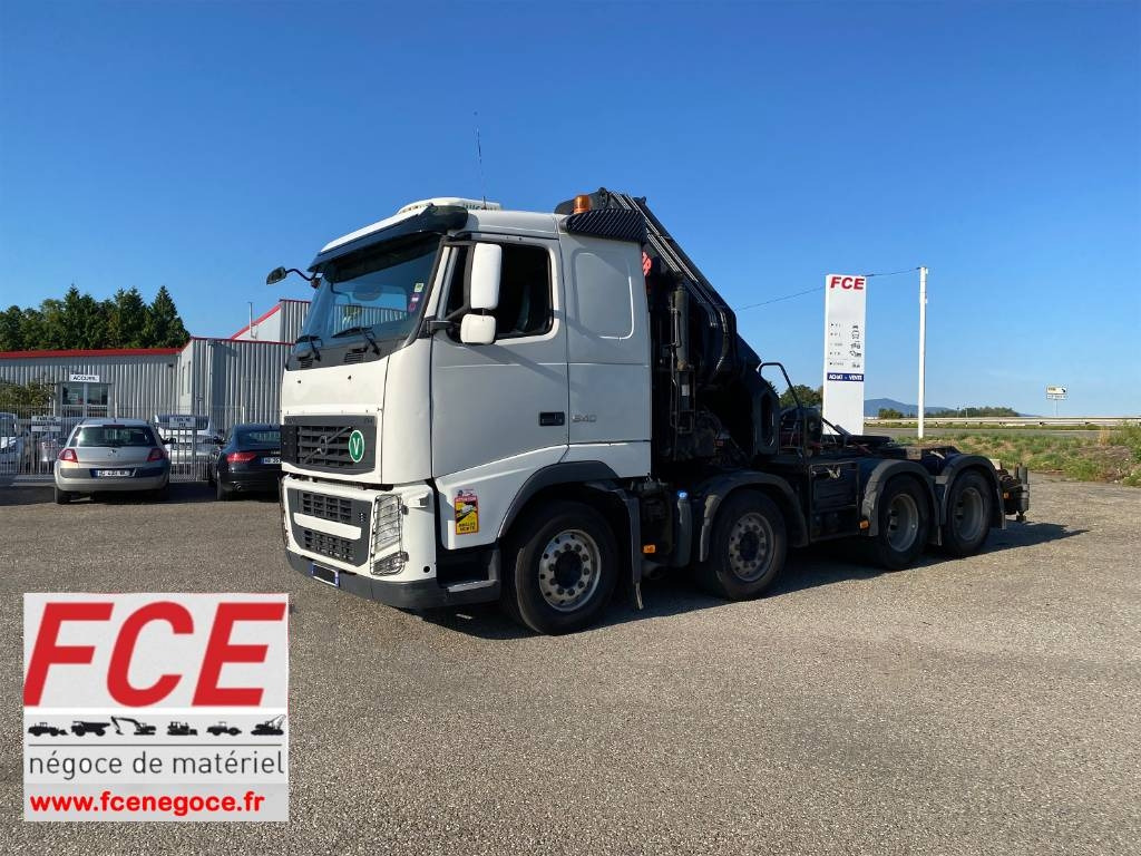 Volvo FH 540 Retarder / HIAB 1055E A réparer - Tractor unit: picture 1 Volvo FH 540 Retarder / HIAB 1055E A réparer - Tractor unit: picture 1