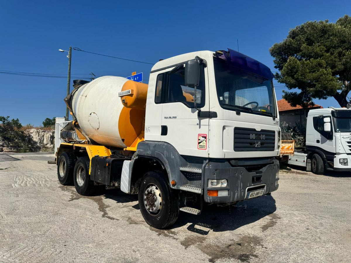 MAN TGA 26.350 - Concrete mixer truck: picture 3 MAN TGA 26.350 - Concrete mixer truck: picture 3