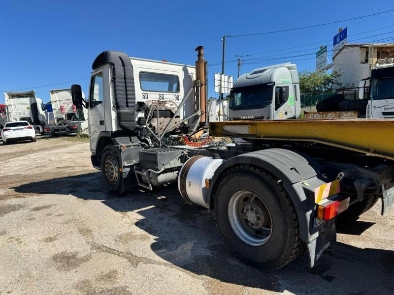 Volvo FM12 380 - Tractor unit: picture 4 Volvo FM12 380 - Tractor unit: picture 4