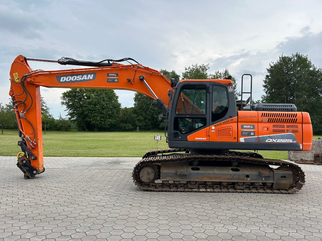 Doosan DX225LC-5 - Crawler excavator: picture 3 Doosan DX225LC-5 - Crawler excavator: picture 3