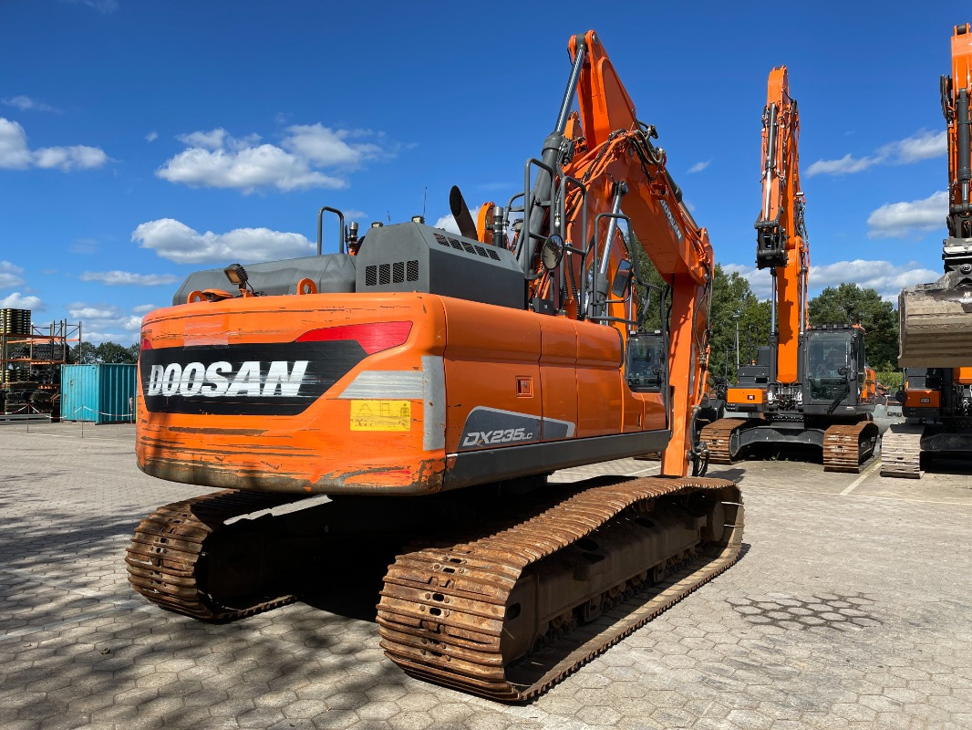 Doosan DX235LC-5 - Crawler excavator: picture 2 Doosan DX235LC-5 - Crawler excavator: picture 2