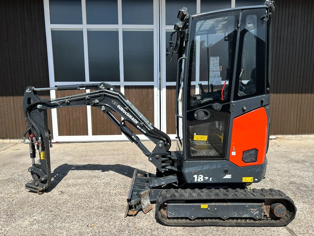 Eurocomach 18ZT - Mini excavator: picture 3 Eurocomach 18ZT - Mini excavator: picture 3