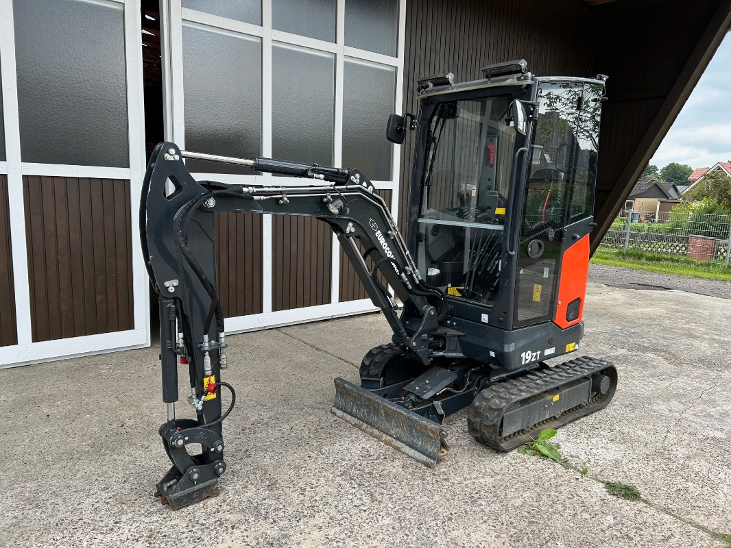 Eurocomach 19ZT - Mini excavator: picture 1 Eurocomach 19ZT - Mini excavator: picture 1