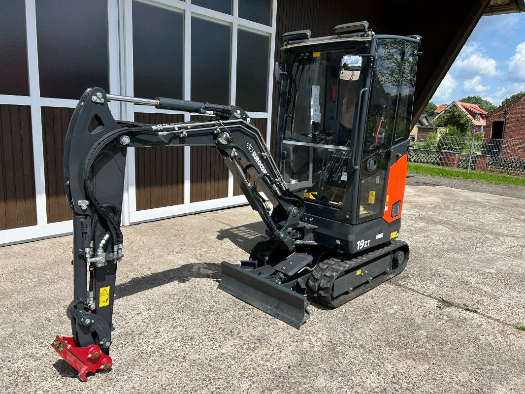 Eurocomach 19ZT - Mini excavator: picture 1 Eurocomach 19ZT - Mini excavator: picture 1