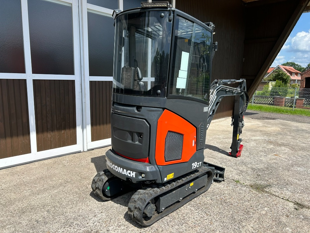 Eurocomach 19ZT - Mini excavator: picture 2 Eurocomach 19ZT - Mini excavator: picture 2