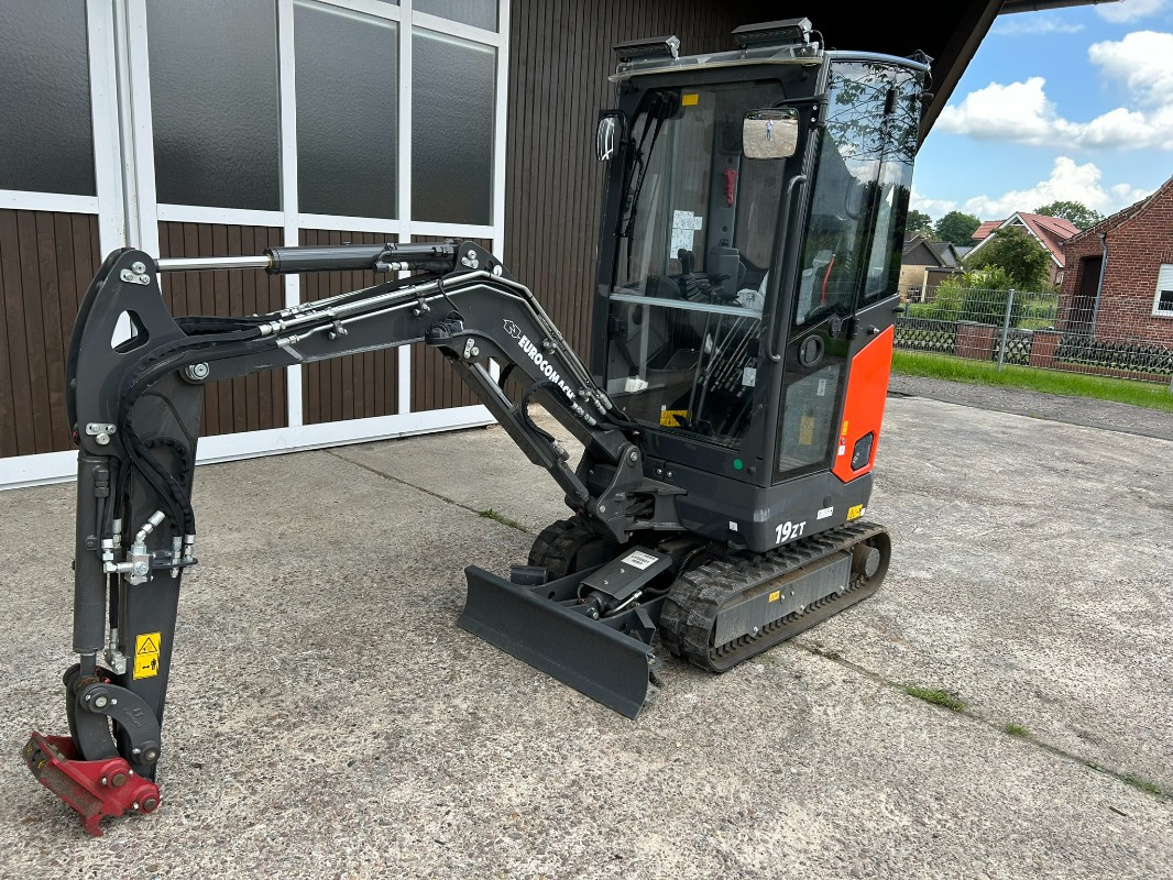 Eurocomach 19ZT - Mini excavator: picture 1 Eurocomach 19ZT - Mini excavator: picture 1