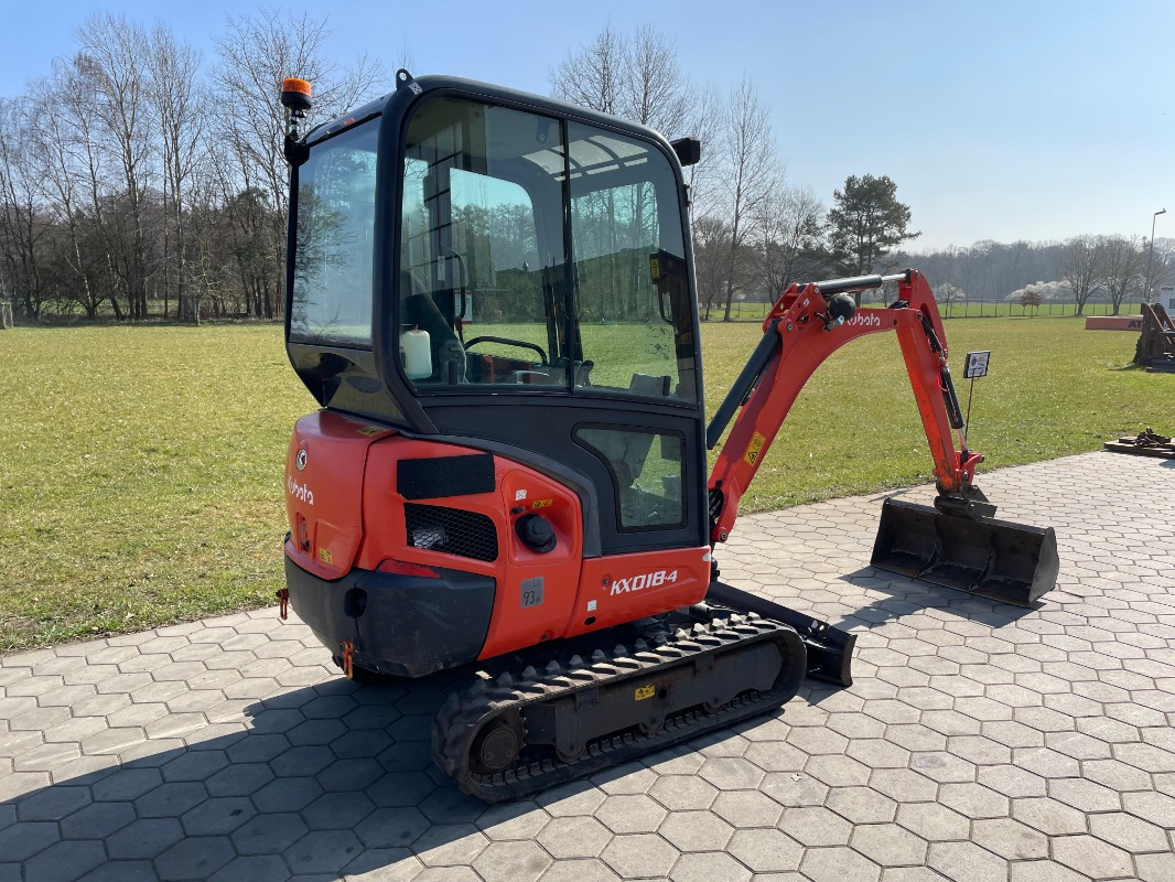 Kubota KX18-4 - Mini excavator: picture 2 Kubota KX18-4 - Mini excavator: picture 2