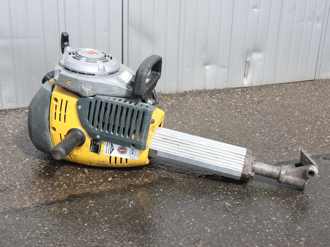 Neuson BH65 - Hydraulic hammer: picture 1 Neuson BH65 - Hydraulic hammer: picture 1