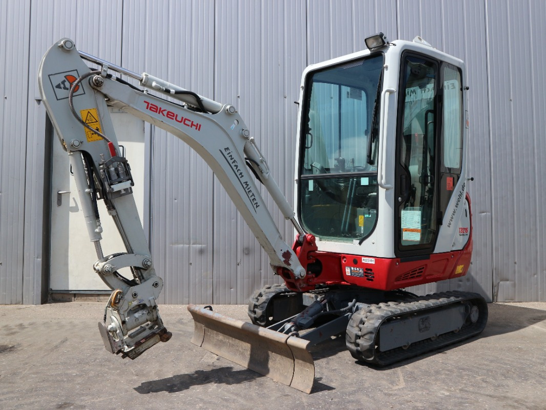Takeuchi TB216AV4 - Mini excavator: picture 1 Takeuchi TB216AV4 - Mini excavator: picture 1