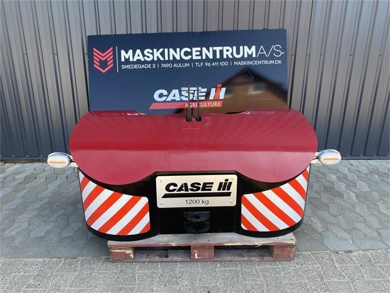 Case IH Frontvægtklods 1200 kg med lys - Counterweight: picture 1 Case IH Frontvægtklods 1200 kg med lys - Counterweight: picture 1