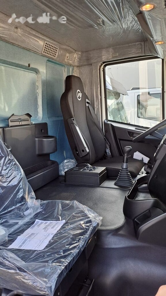IVECO ASTRA HD9 66.42 HEAVY DUTY CHASSIS CAB 6x6 - Cab chassis truck: picture 3 IVECO ASTRA HD9 66.42 HEAVY DUTY CHASSIS CAB 6x6 - Cab chassis truck: picture 3