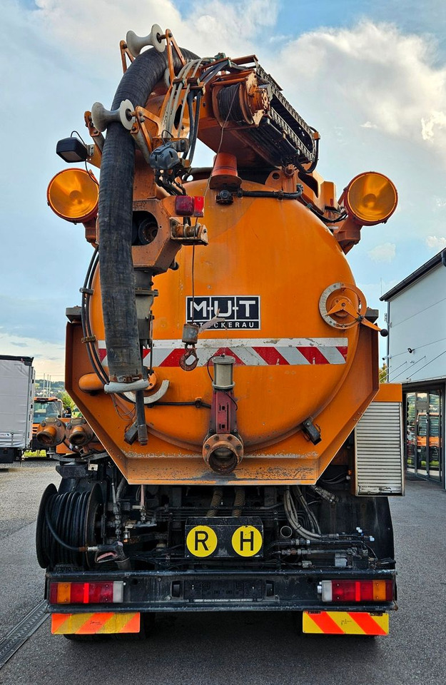 MAN FE35.410 8x6 Assmann Kanalspüler V2A Recycling - Vacuum truck: picture 4 MAN FE35.410 8x6 Assmann Kanalspüler V2A Recycling - Vacuum truck: picture 4